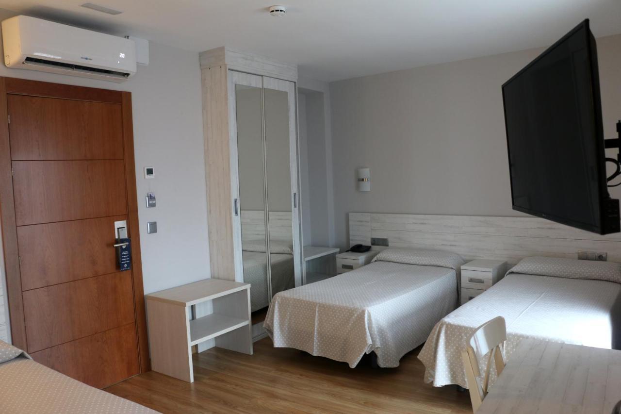 Hotel 44 Gijón Esterno foto