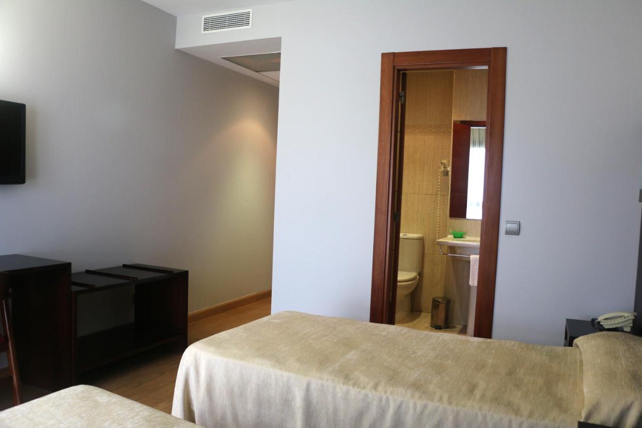 Hotel 44 Gijón Esterno foto