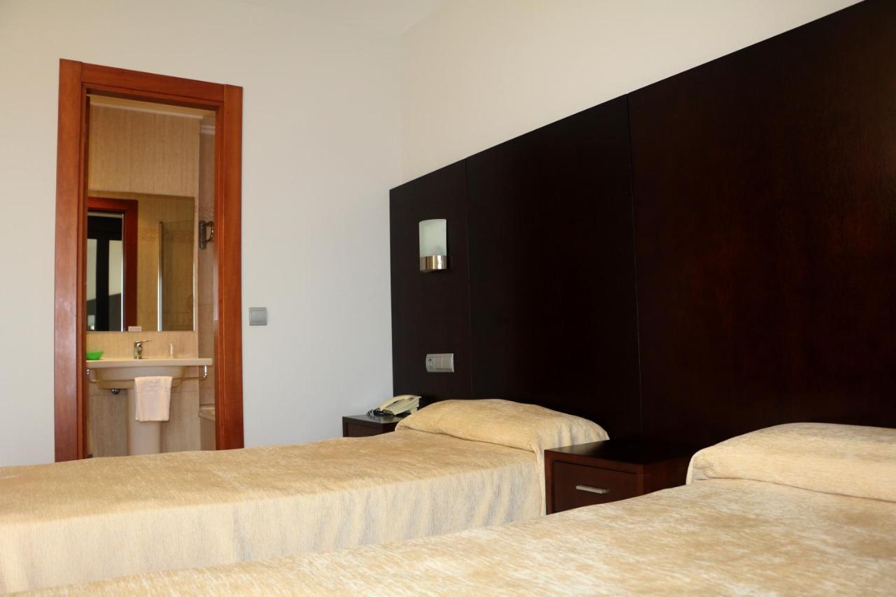 Hotel 44 Gijón Esterno foto